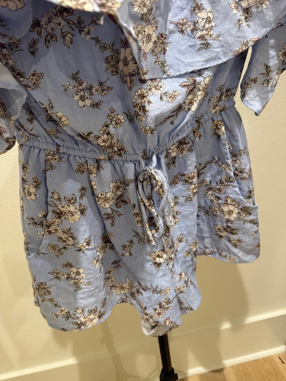 Everly‎ Light Blue Floral Off-Shoulder Romper - Picture 3 of 5